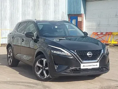 Used Nissan Qashqai N-Connecta 140 HP (102 kW) 2023 Black SUV
