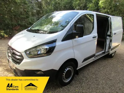 Used Ford Transit Custom 2022 White Van