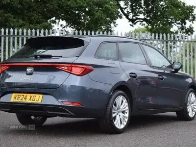 Used Seat Leon SE Dynamic 110 HP (80 kW) 2024 Grey Estate