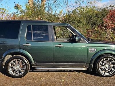 Green Used 2011 Land Rover Discovery 4 SUV | £5,995 (Expensive)