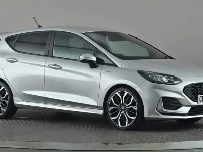Second-hand Ford Fiesta ST-Line X 125 CP (91 kW) 2023 Argintiu Hatchback