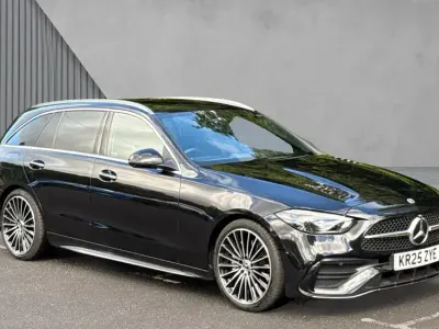 Used Mercedes C200 AMG Line Premium Plus 204 HP (150 kW) 2025 Black