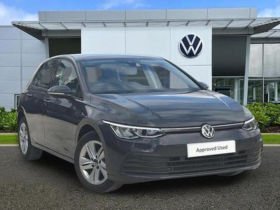 Used VW Golf VIII Life 130 HP (95 kW) 2024 Grey Hatchback
