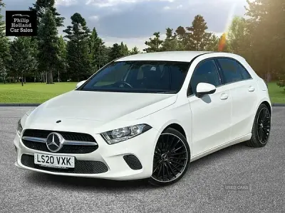Used Mercedes A180 SE 116 HP (85 kW) 2020 White Hatchback
