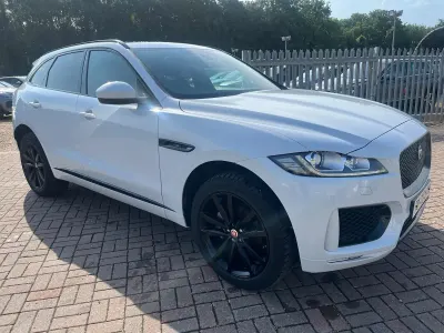Used Jaguar F-Pace Chequered Flag 180 HP (132 kW) 2020 White SUV