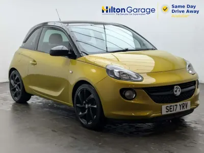 Begagnad Vauxhall Adam S 70 HK (51 kW) 2017 Guld Halvkombi