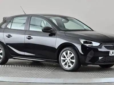 Used Vauxhall Corsa Design Edition 101 HP (74 kW) 2023 Black Hatchback