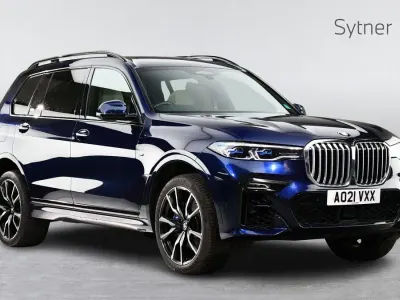 Begagnad BMW X7 M Sport 335 HK (246 kW) 2021 Blå SUV
