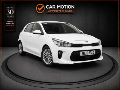 Used Kia Rio 83 HP (61 kW) 2019 White Hatchback