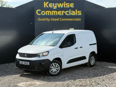 Used Peugeot Partner Premium 2021 White MPV