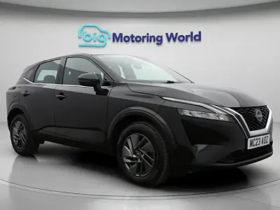 Used Nissan Qashqai Acenta Premium 140 HP (102 kW) 2023 Black SUV