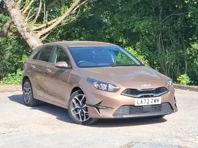 Used Kia Ceed 158 HP (116 kW) 2023 Bronze Hatchback