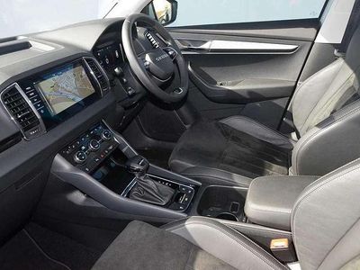 Used Skoda Karoq SE L 150 HP (110 kW) 2025 Brilliant silver metallic SUV