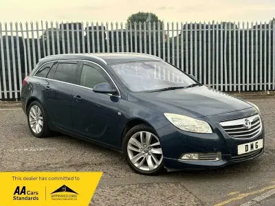 Used Vauxhall Insignia SRi 2012 Blue Estate