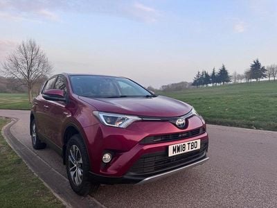 Used Toyota RAV4 2018 Red SUV