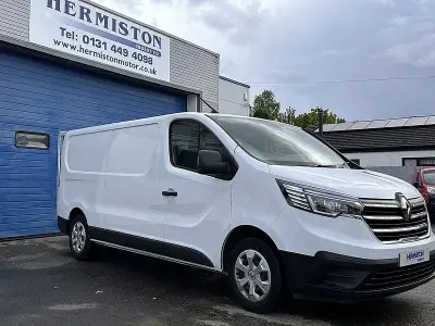 Używany Renault Trafic 2023 Biały
