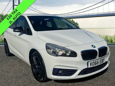 Used BMW 218 Sport Line 150 HP (110 kW) 2016 White Hatchback