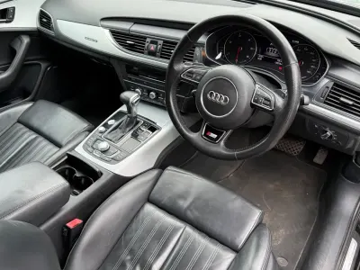 Usado Audi A6 S-Line 2011 Preto Carrinha