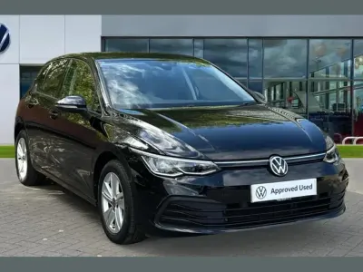 Used VW Golf VIII Life 130 HP (95 kW) 2022 Black Hatchback
