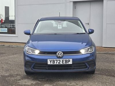 Begagnad VW Polo Life 2023 Blå Halvkombi