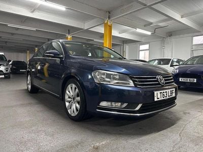 Used VW Passat Highline 2013 Blue Sedan