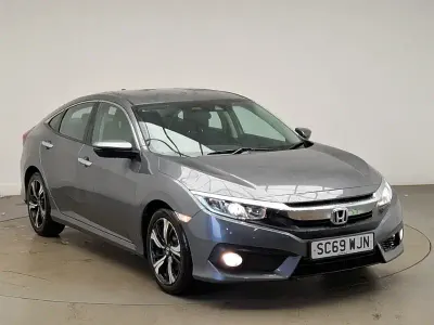 Begagnad Honda Civic SR 120 HK (88 kW) 2019 Grå Sedan