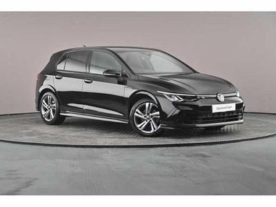 Second-hand VW Golf VIII R-line 150 CP (110 kW) 2024 Negru Hatchback