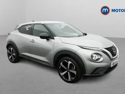 Used Nissan Juke Tekna 114 HP (83 kW) 2023 Silver SUV