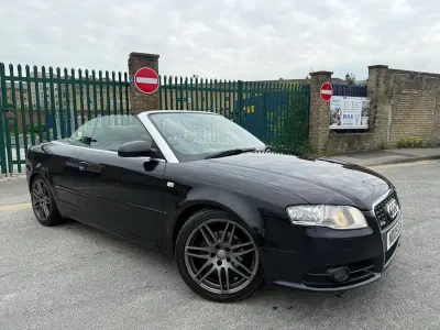 Begagnad Audi A4 Cabriolet S-Line 140 HK (102 kW) 2009 Svart Cab
