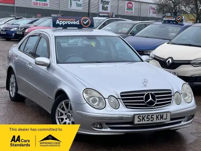 Used Mercedes E220 Avantgarde 2005 Silver Sedan