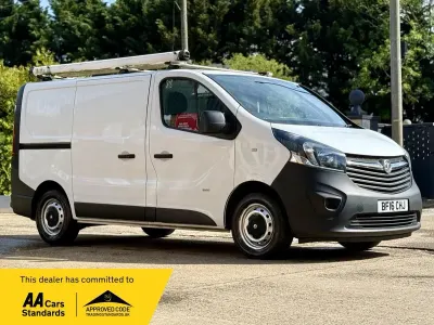 Used Vauxhall Vivaro S 2016 White