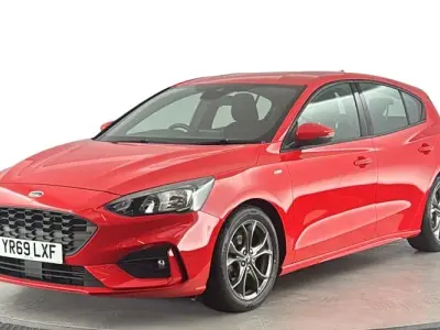 Used Ford Focus ST-Line 150 HP (110 kW) 2019 Red Hatchback