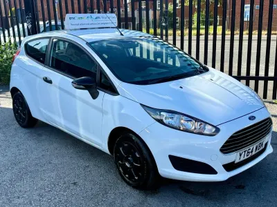Used Ford Fiesta Studio 2014 White Hatchback