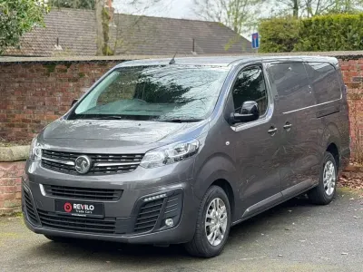 Used Vauxhall Vivaro Sportive 150 HP (110 kW) 2022 Grey MPV