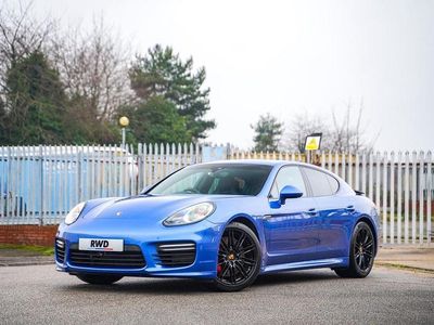 Blue Used 2015 Porsche Panamera Hatchback | £29,995 (Expensive)
