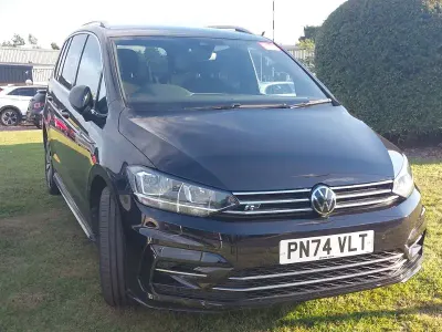 Used VW Touran R-line 150 HP (110 kW) 2024 Black MPV