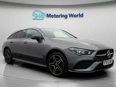 Usado Mercedes CLA250e AMG Line Premium 2023 Cinzento Sedan
