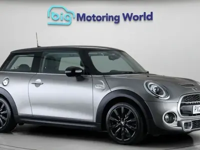 Used Mini Cooper S Exclusive 192 HP (141 kW) 2020 Silver Hatchback