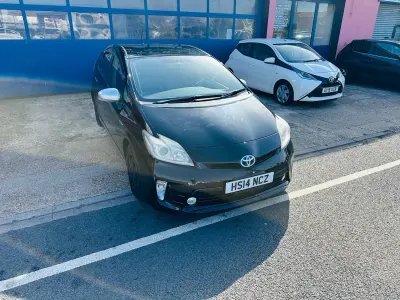 Used Toyota Prius 140 HP (102 kW) 2026 Black Hatchback