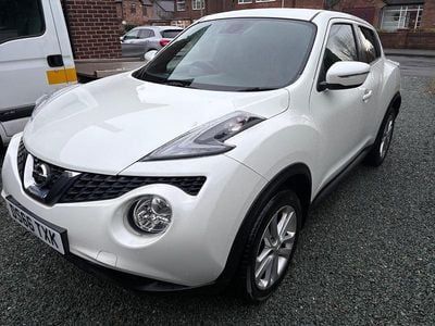Used Nissan Juke N-Connecta 110 HP (80 kW) 2016 White SUV
