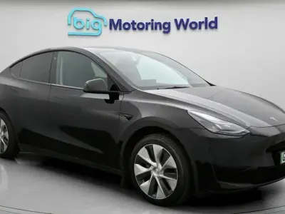 Used Tesla Model Y Standard Range 219 kW (299 HP) 2022 Black SUV