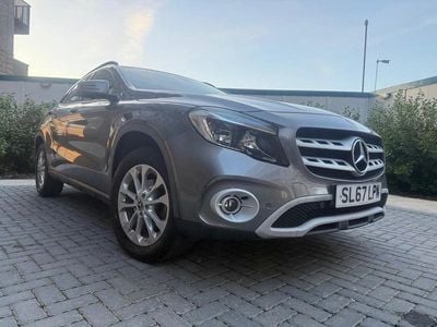 Mercedes GLA200
