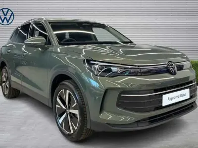 New VW Tiguan Match 204 HP (150 kW) 2026 Green SUV