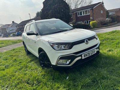 Used Ssangyong (KGM) XLV 115 HP (84 kW) 2019 White SUV