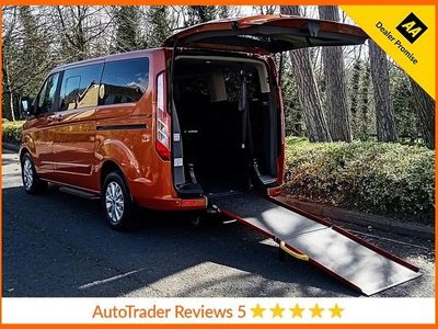 Used Ford Tourneo Titanium 130 HP (95 kW) 2019 Orange MPV
