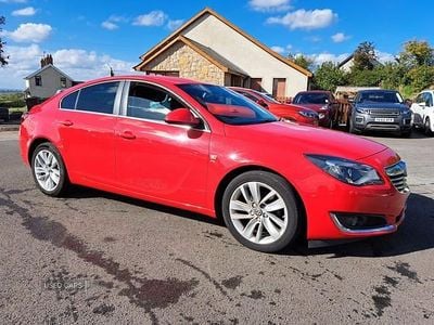 Used Vauxhall Insignia SRi 140 HP (102 kW) 2013 Red Hatchback