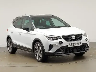 Used Seat Arona FR 110 HP (80 kW) 2023 White SUV
