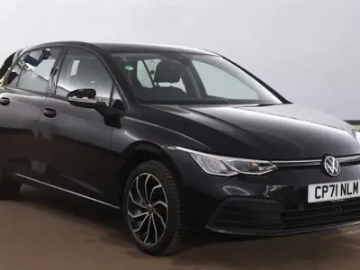 Used VW Golf VIII Life 150 HP (110 kW) 2022 Black Hatchback