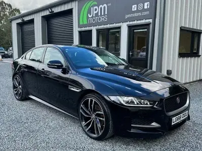 Used Jaguar XE R-Sport 180 HP (132 kW) 2018 Black Sedan