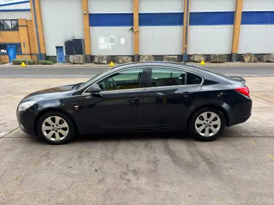 Used Vauxhall Insignia SRi 2012 Black Hatchback